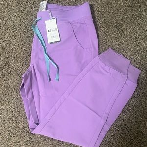Figs joggers. NEW.